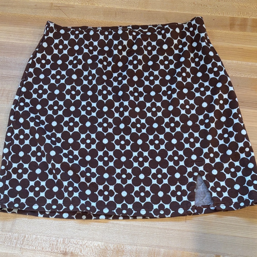Hollister Brown and Cream Floral Mini Skirt